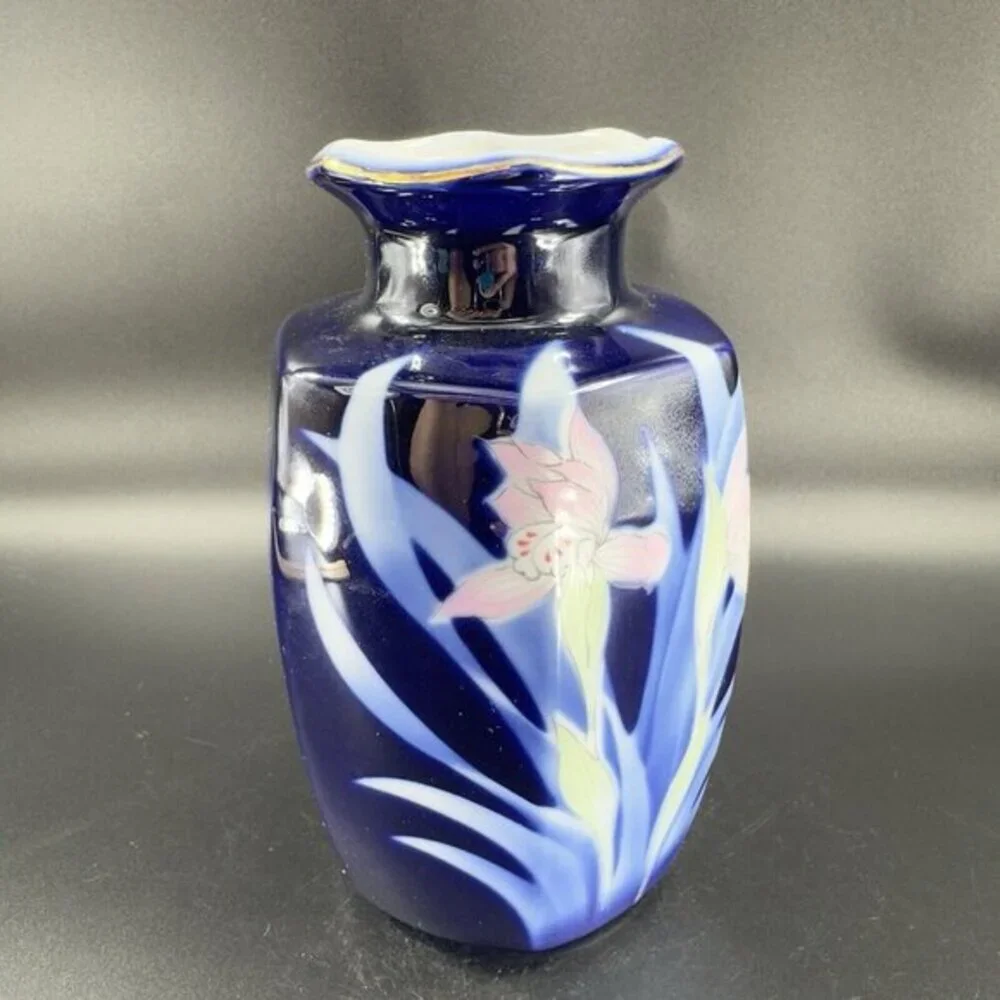 Pier 1 Imports Porcelain Cobalt Blue Vase‎ Vessel Japanese Ceramic Vase VTG